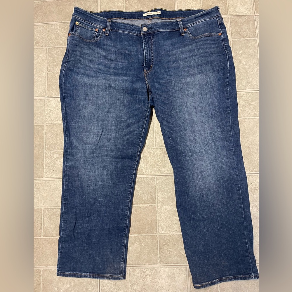 Levi’s women’s plus size boyfriend jeans 24W